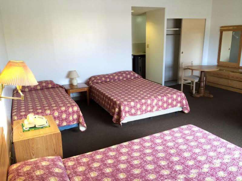 Tamuning Plaza Hotel Zewnętrze zdjęcie